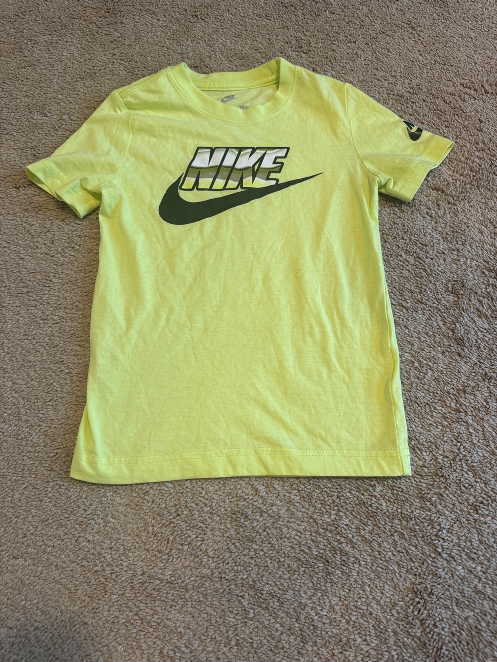 Nike Kids Short Sleeve Logo Tees in Black, Blue, Gray & Yellow - Picture 5 of 7